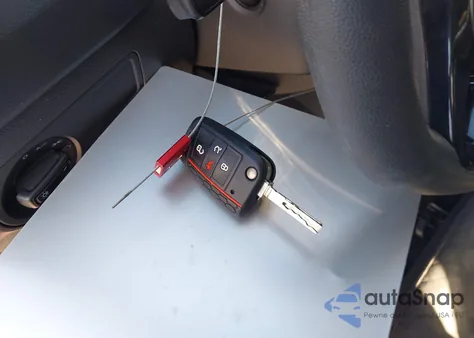 2018 Volkswagen Tiguan 2.0T S из США, поврежденный, VIN 3VV1B7AXXJM208423